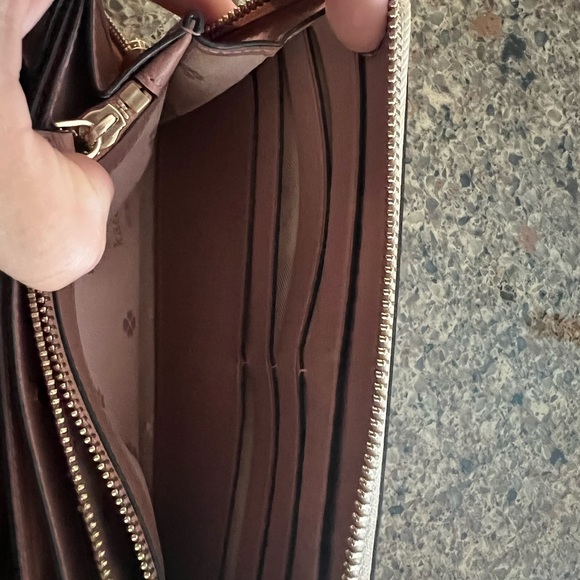 Kate Spade large wallet - Picture 5 of 7